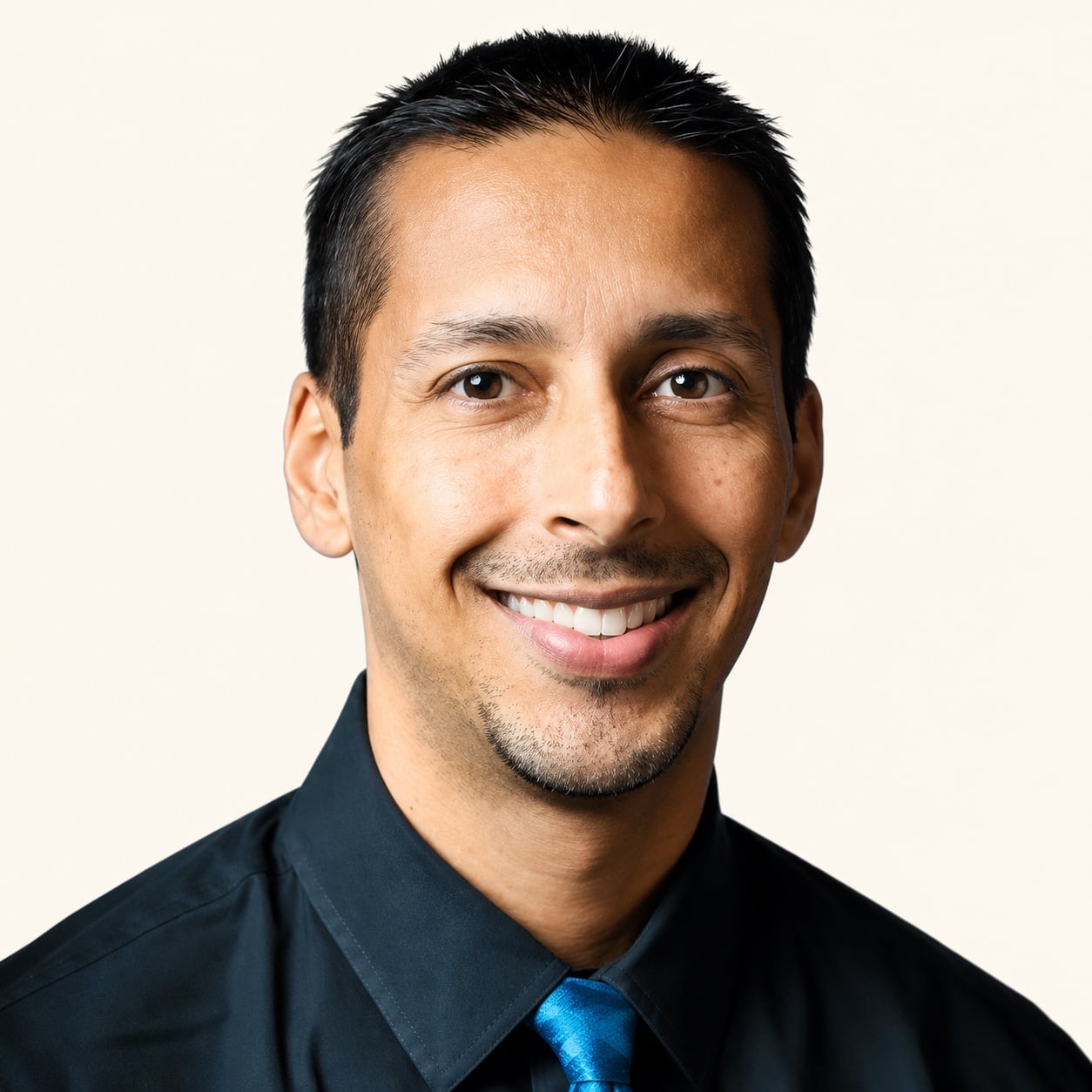 Dr. Naz Trujillo